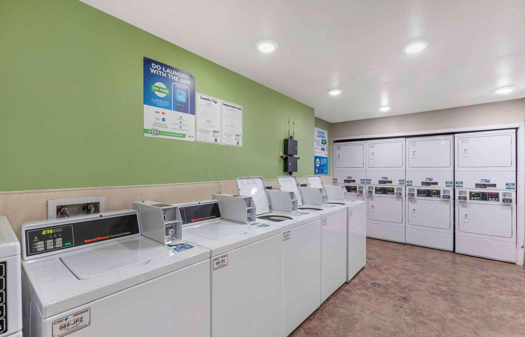 Extended Stay America Suites - Denver - Airport 奥罗拉 外观 照片