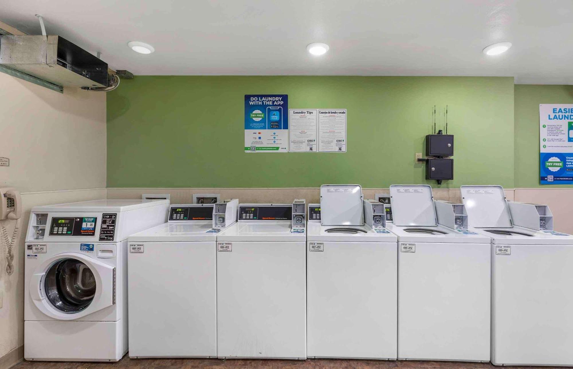 Extended Stay America Suites - Denver - Airport 奥罗拉 外观 照片